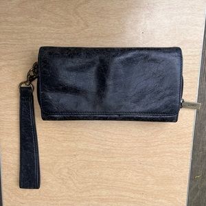 *WILL BE DONATED! MAKE OFFER!* Hobo International Black Leather Wristlet Wallet